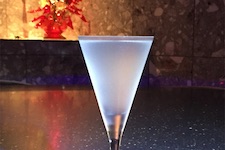 家でカクテル｜ジンベースのおすすめカクテル　ホワイト・レディー